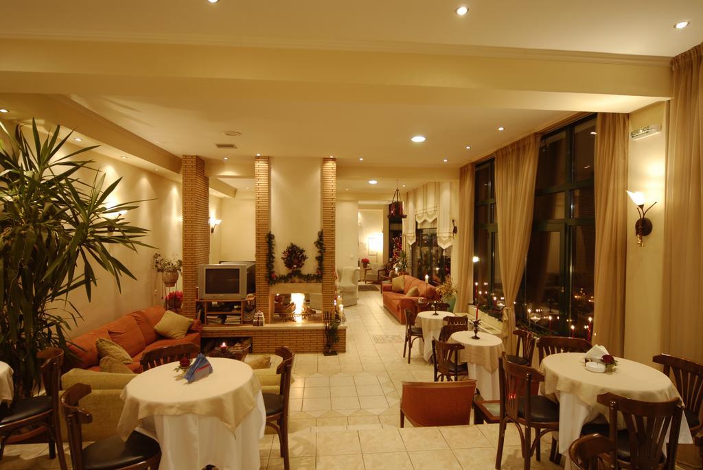 Hotel Galaxy Krepeni Экстерьер фото