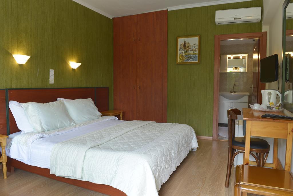 Hotel Galaxy Krepeni Экстерьер фото