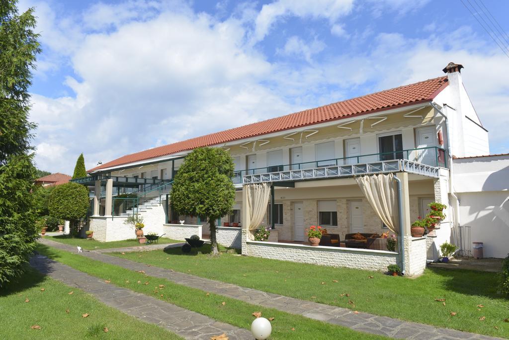 Hotel Galaxy Krepeni Экстерьер фото